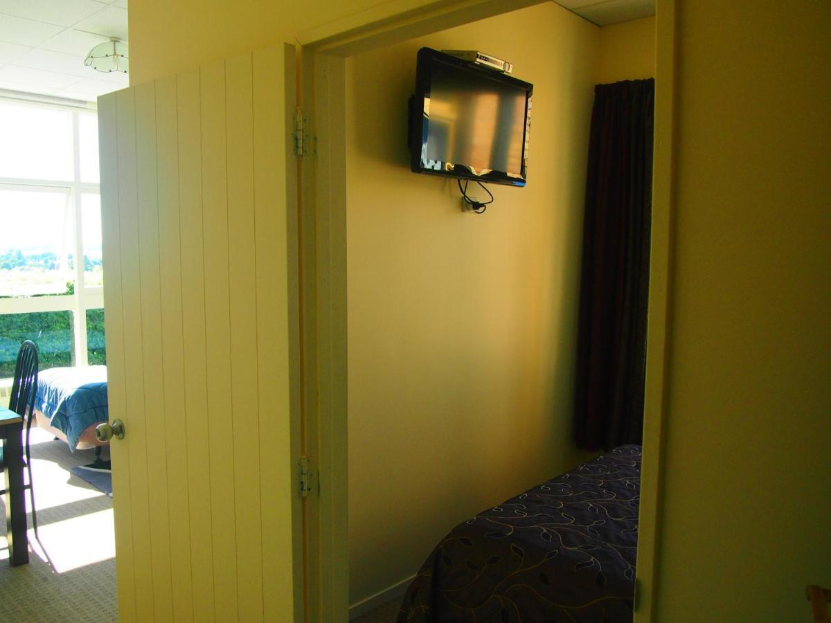 Manor Views Nz Hotel Huntly Eksteriør billede